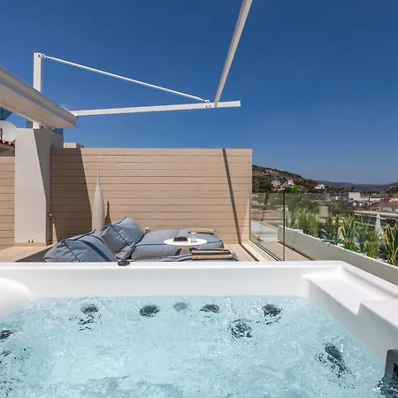 Hotel Flisvos Royal & 4*