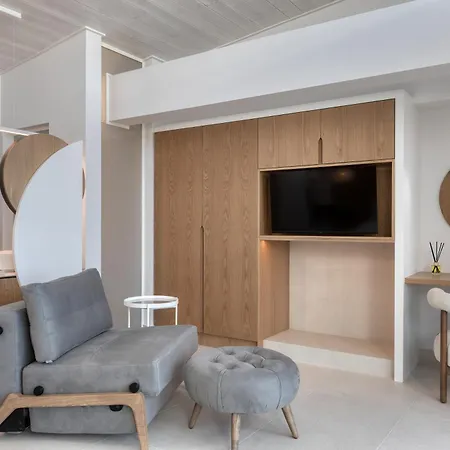 Hotel Flisvos Royal &