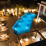Hotel Flisvos Royal &