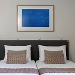 Hotell Flisvos Royal & 4*