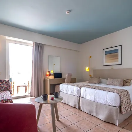 Flisvos Royal & 4* Toló