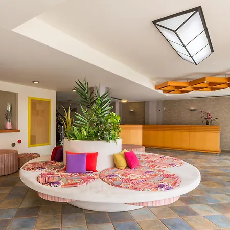 Szálloda Flisvos Royal & Toló