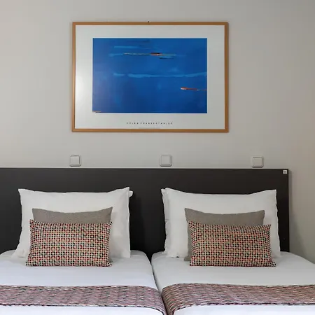 Hotell Flisvos Royal & 4*