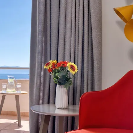 Flisvos Royal & Tolón