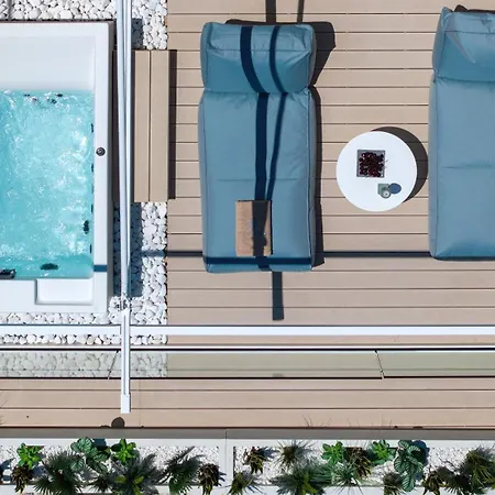 Hotel Flisvos Royal &