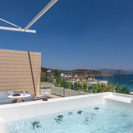 Flisvos Royal & Τολό