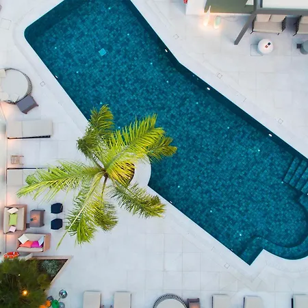 Hotell Flisvos Royal &