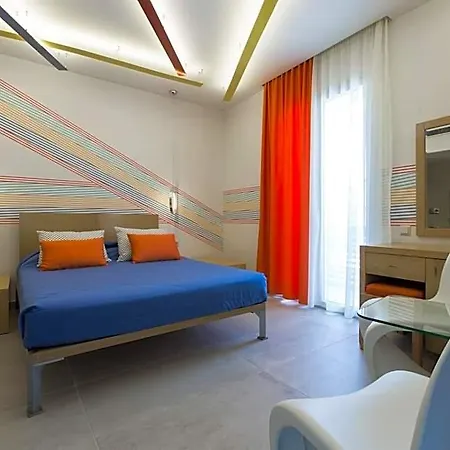 Flisvos Royal & Hotel Tolo
