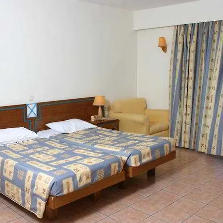 Hotel Flisvos Royal 4*